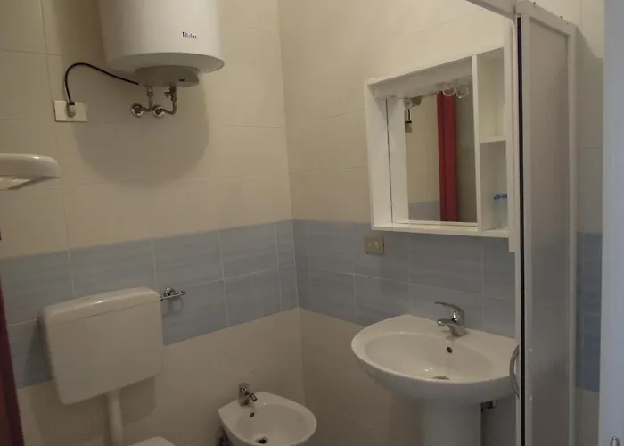 Apartman Adorable Flat With Large Terrace Overlooking The Sea *