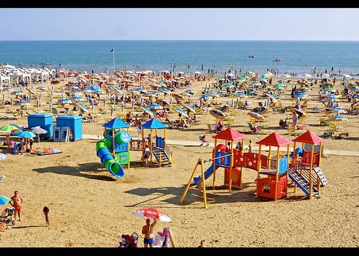 Adorable Flat With Large Terrace Overlooking The Sea Apartman Bibione